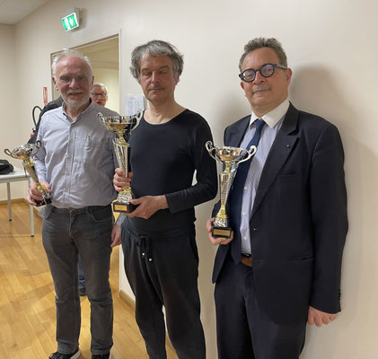 Le podium du tournoi: Yves Marek (2ème), Nicolas Rudiano (1er) et Ranko Djogasevic (3ème)